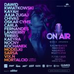 Grafika w ciemnym kolorach, z nazwiskami gwiazd, które wystąpią na On Air Music Awards.